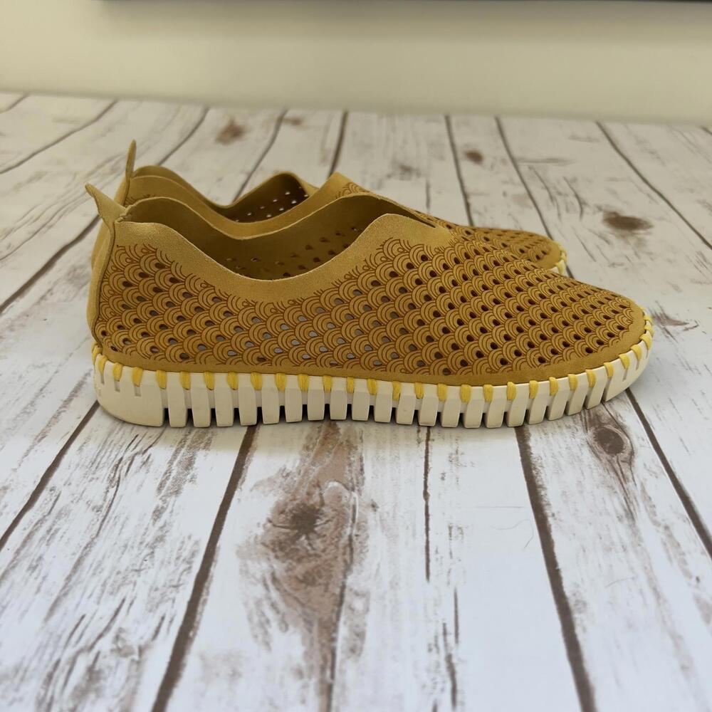 Ilse Jacobsen Tulip 139 Yellow Slip-On Shoes - 7-7.5 US